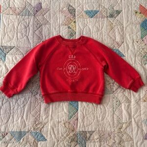 GAP x DÔEN Red Vintage-Inspired Sweatshirt | 2 Years | Limited Collab